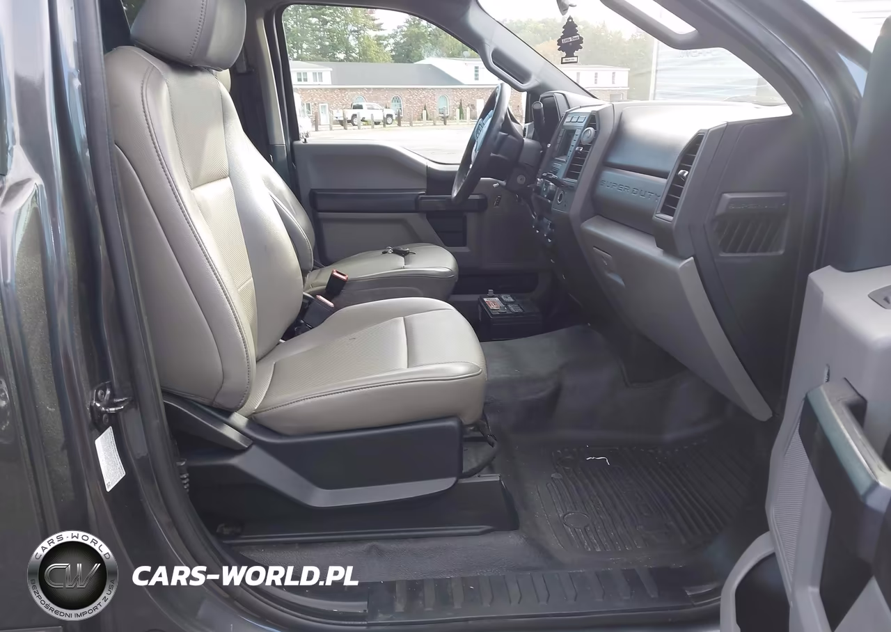 2020 Ford F-550 Chassis Xl VIN:1FDUF5GN3LEE88815 - 7