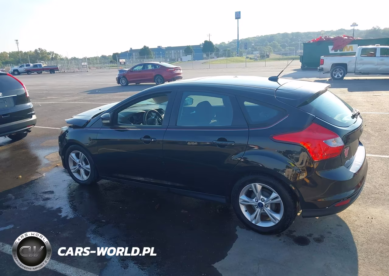 2014 Ford Focus Se VIN:1FADP3K23EL373283 - 14