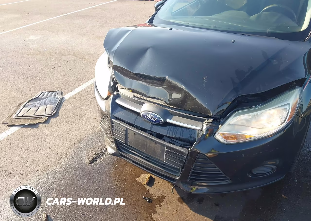 2014 Ford Focus Se VIN:1FADP3K23EL373283 - 6