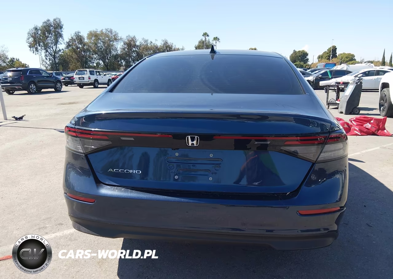 2025 Honda Accord Se VIN:1HGCY1F48SA023157 - 17
