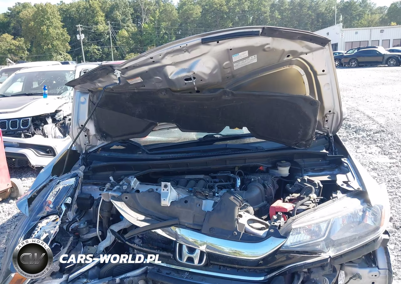 2019 Honda Fit Lx VIN:3HGGK5H40KM721093 - 10