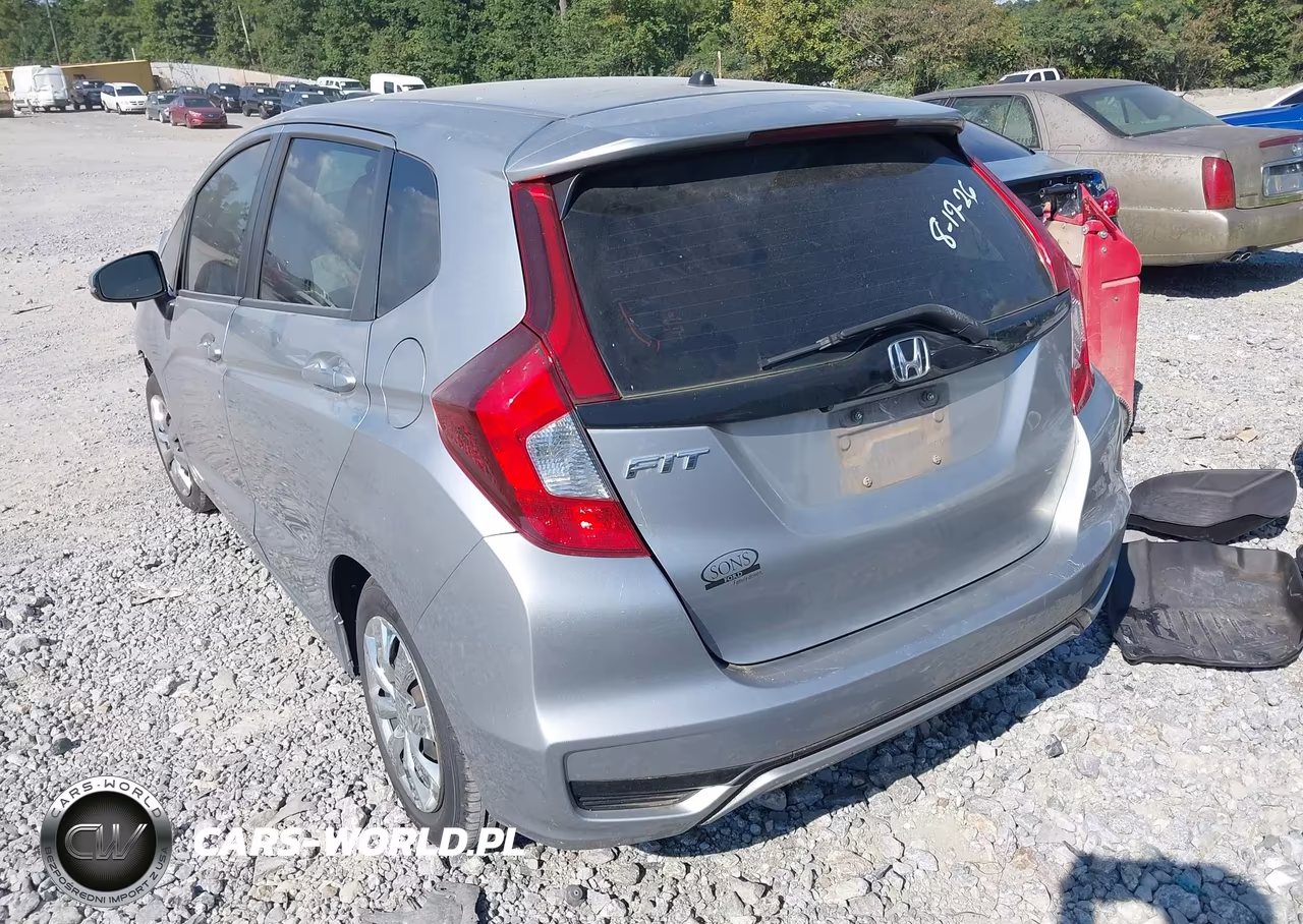 2019 Honda Fit Lx VIN:3HGGK5H40KM721093 - 3