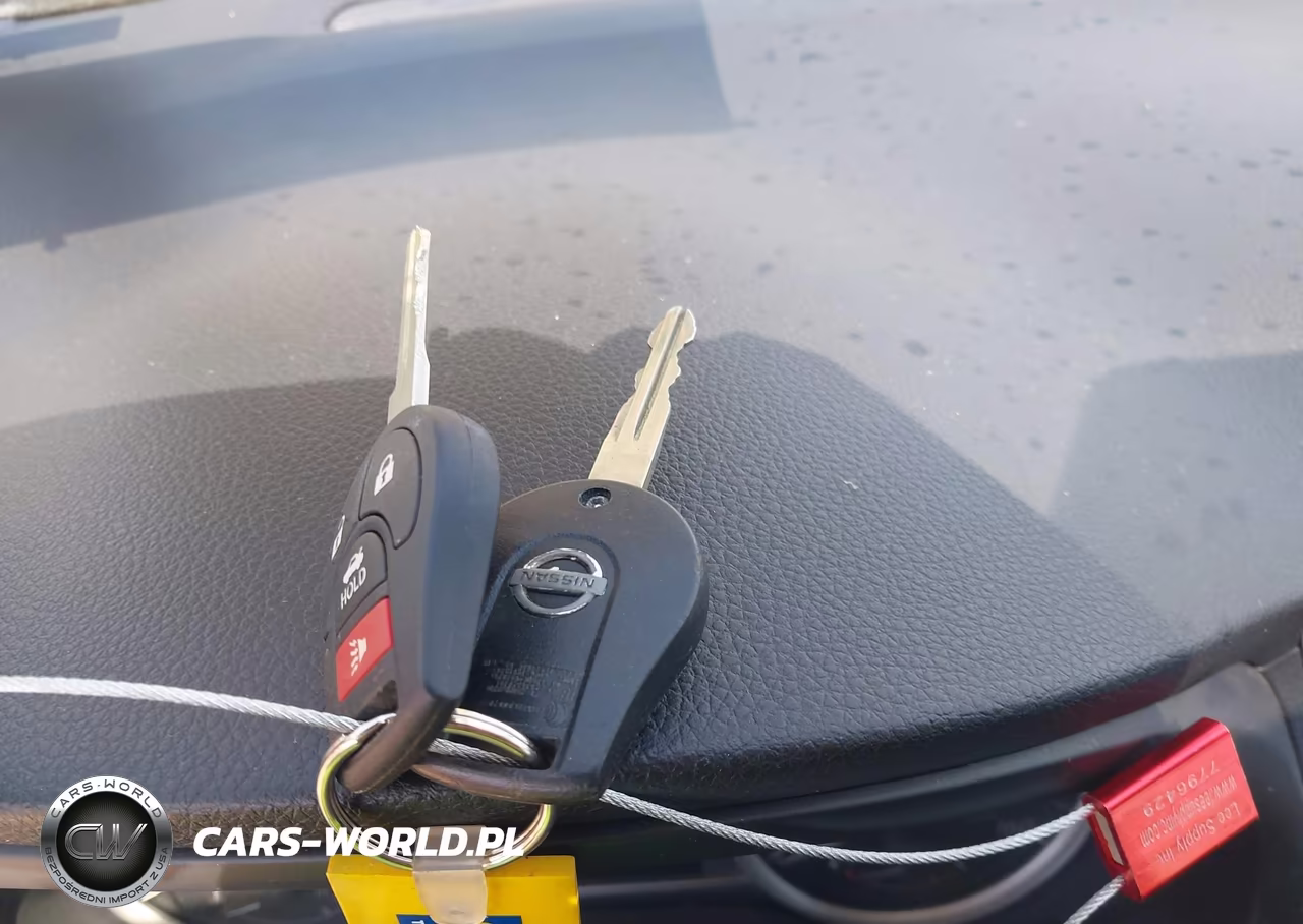 2018 Nissan Sentra S VIN:3N1AB7APXJY272147 - 11