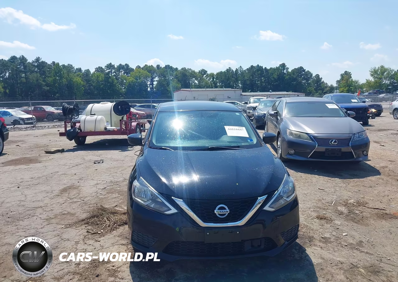 2018 Nissan Sentra S VIN:3N1AB7APXJY272147 - 12