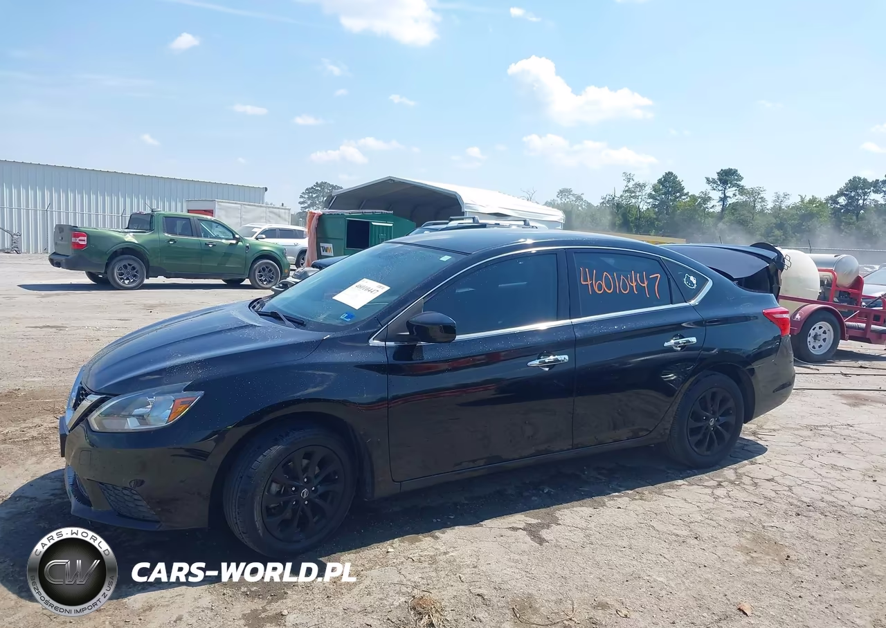 2018 Nissan Sentra S VIN:3N1AB7APXJY272147 - 14