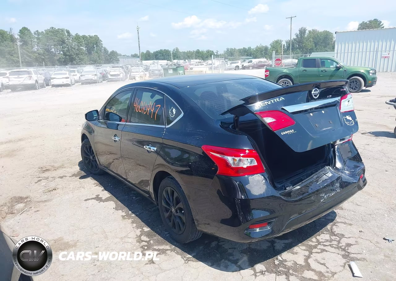 2018 Nissan Sentra S VIN:3N1AB7APXJY272147 - 3