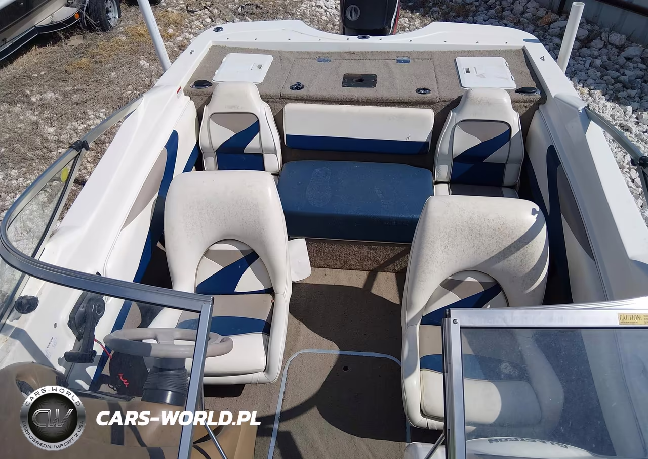 2001 Glastron 170 Boat VIN:1L8UADLA81A048155 - 8