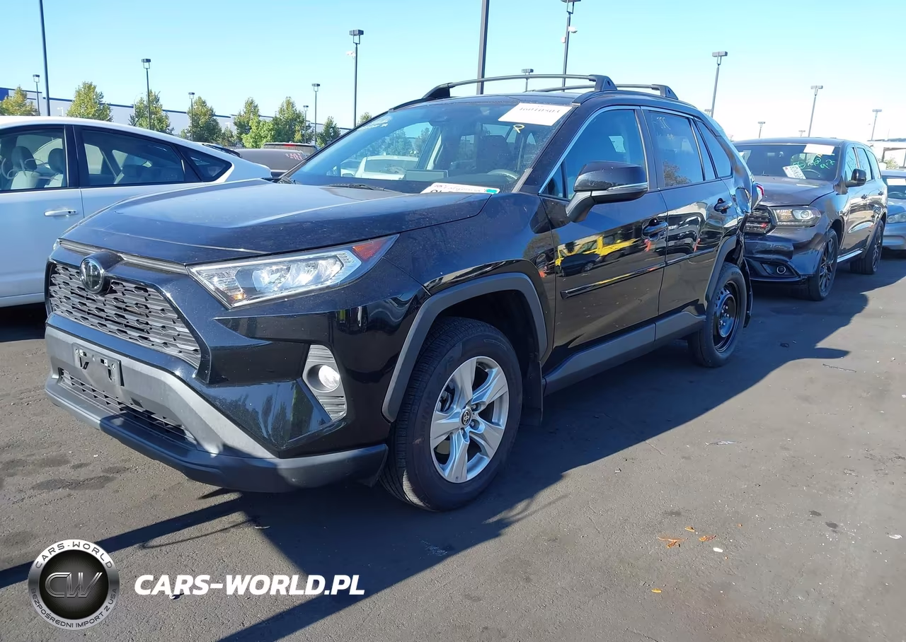 2021 Toyota Rav4 Xle VIN:2T3W1RFV6MC142757 - 2