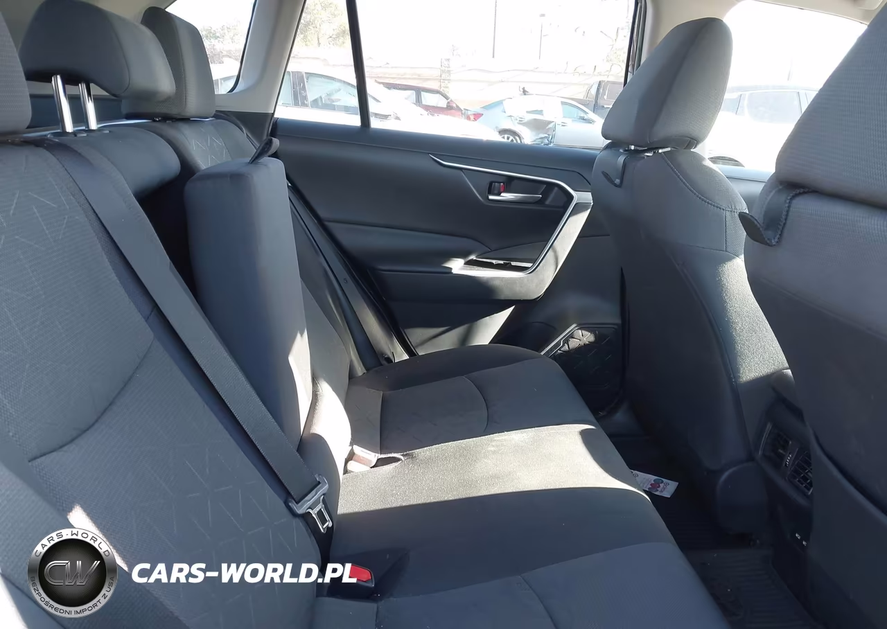 2021 Toyota Rav4 Xle VIN:2T3W1RFV6MC142757 - 8