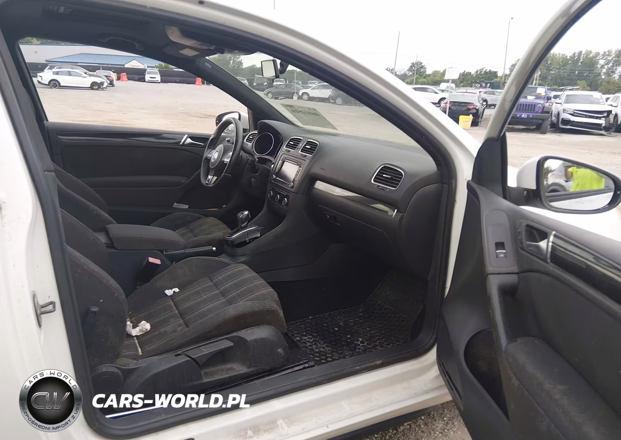 2011 Volkswagen Gti 2-Door VIN:WVWFD7AJ1BW163951 - 5
