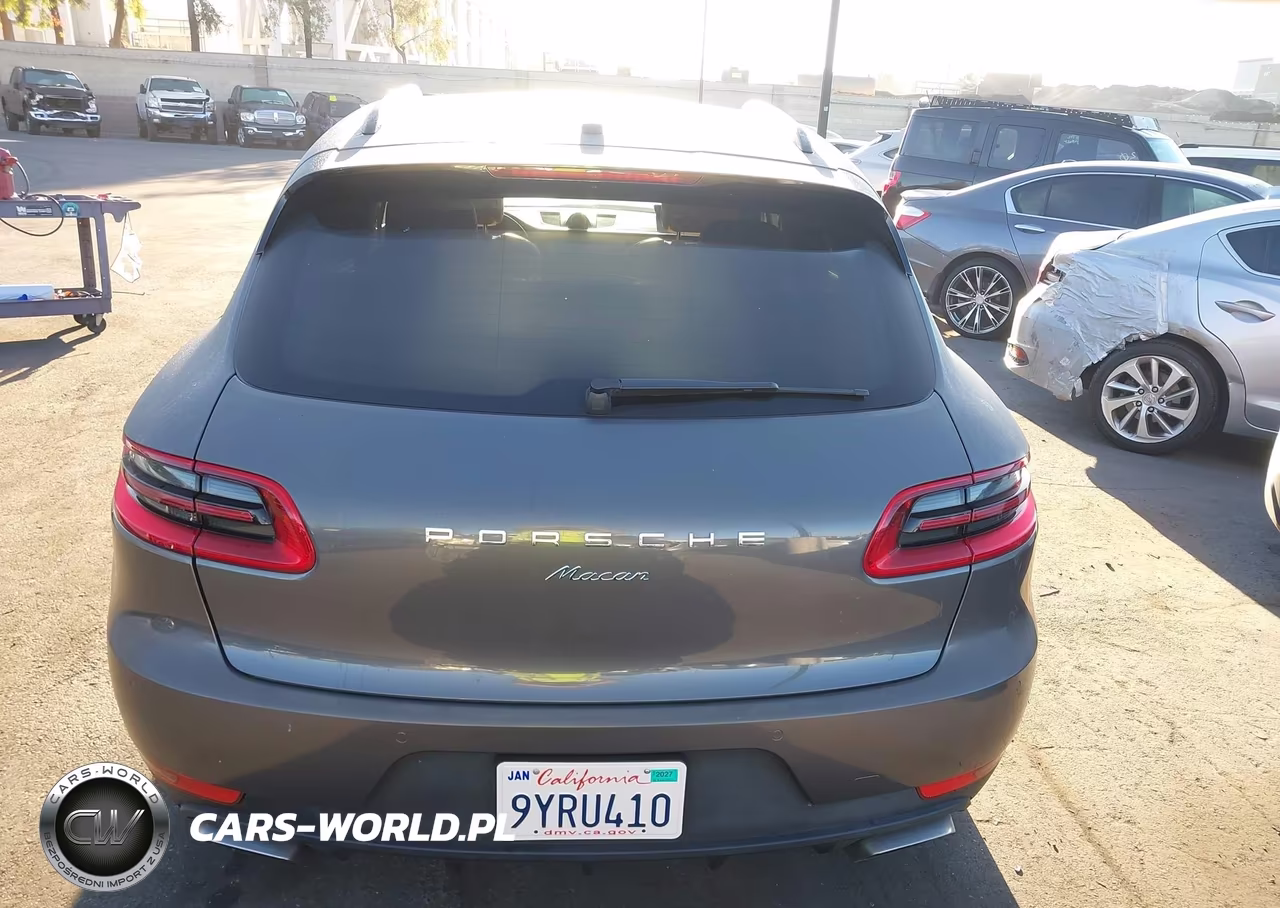 2018 Porsche Macan VIN:WP1AA2A54JLB22558 - 17