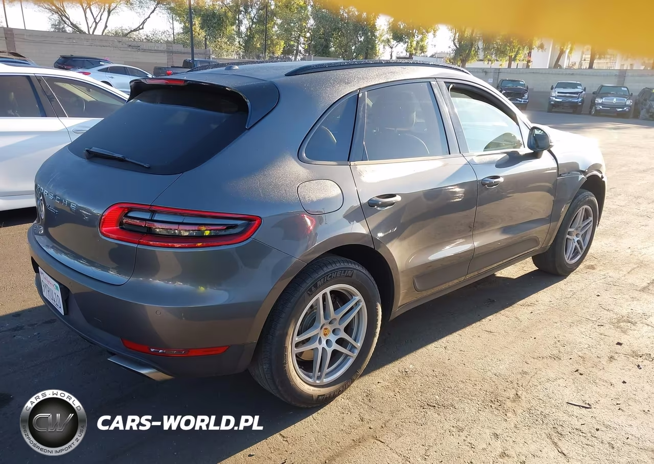 2018 Porsche Macan VIN:WP1AA2A54JLB22558 - 4
