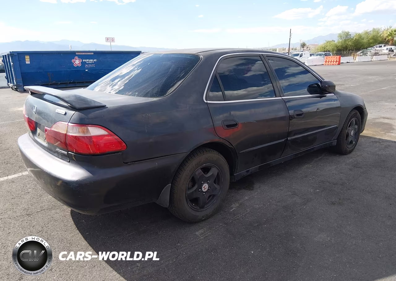 2000 Honda Accord 3.0 Ex VIN:1HGCG165XYA098169 - 4