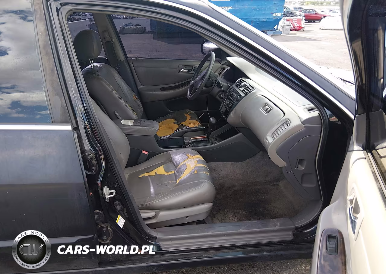 2000 Honda Accord 3.0 Ex VIN:1HGCG165XYA098169 - 5