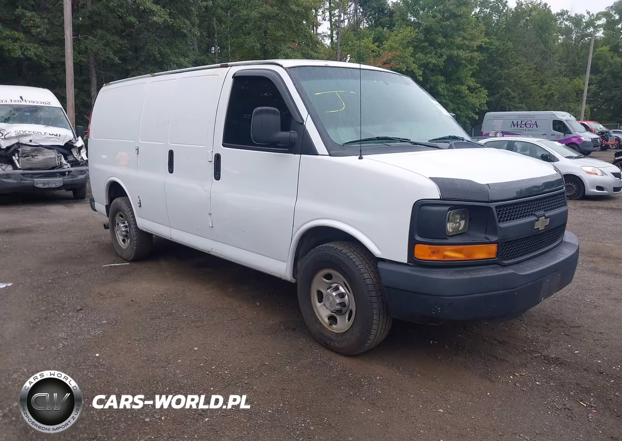 2013 Chevrolet Express 2500 Work Van – zdjęcie 1 z 16