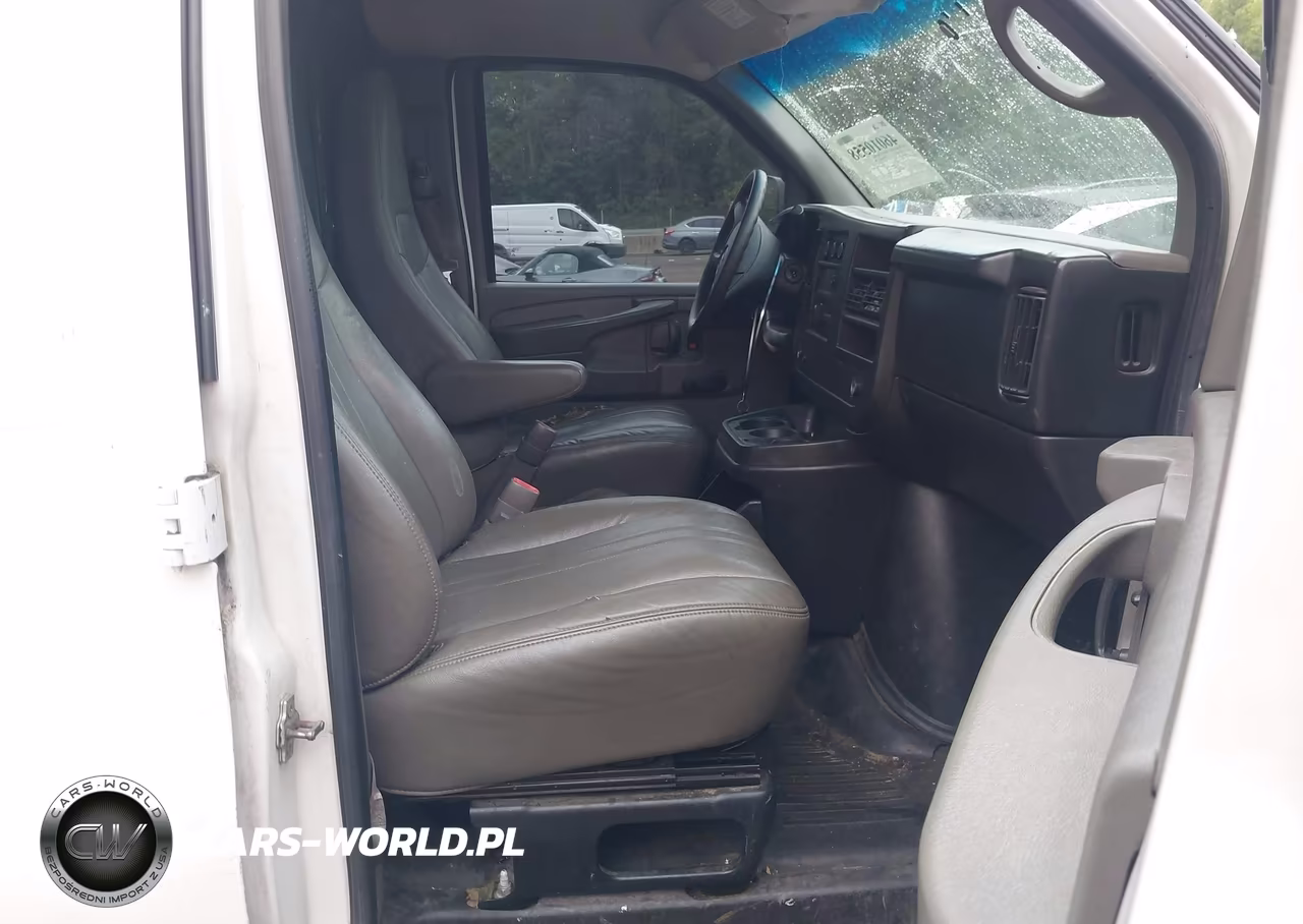 2013 Chevrolet Express 2500 Work Van VIN:1GCWGFBA9D1121916 - 5