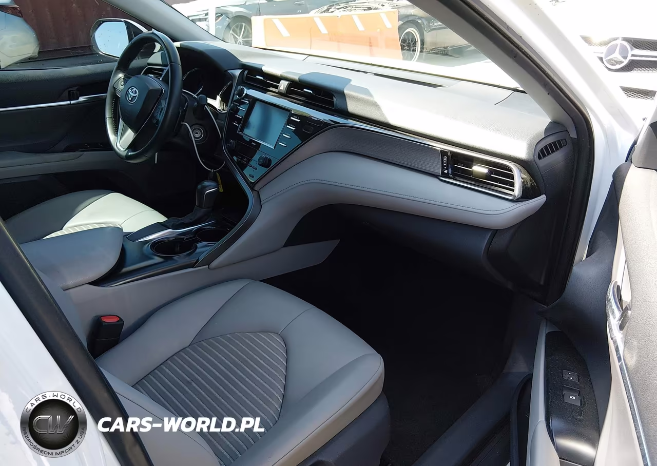 2020 Toyota Camry Se VIN:4T1G11AK0LU957268 - 5