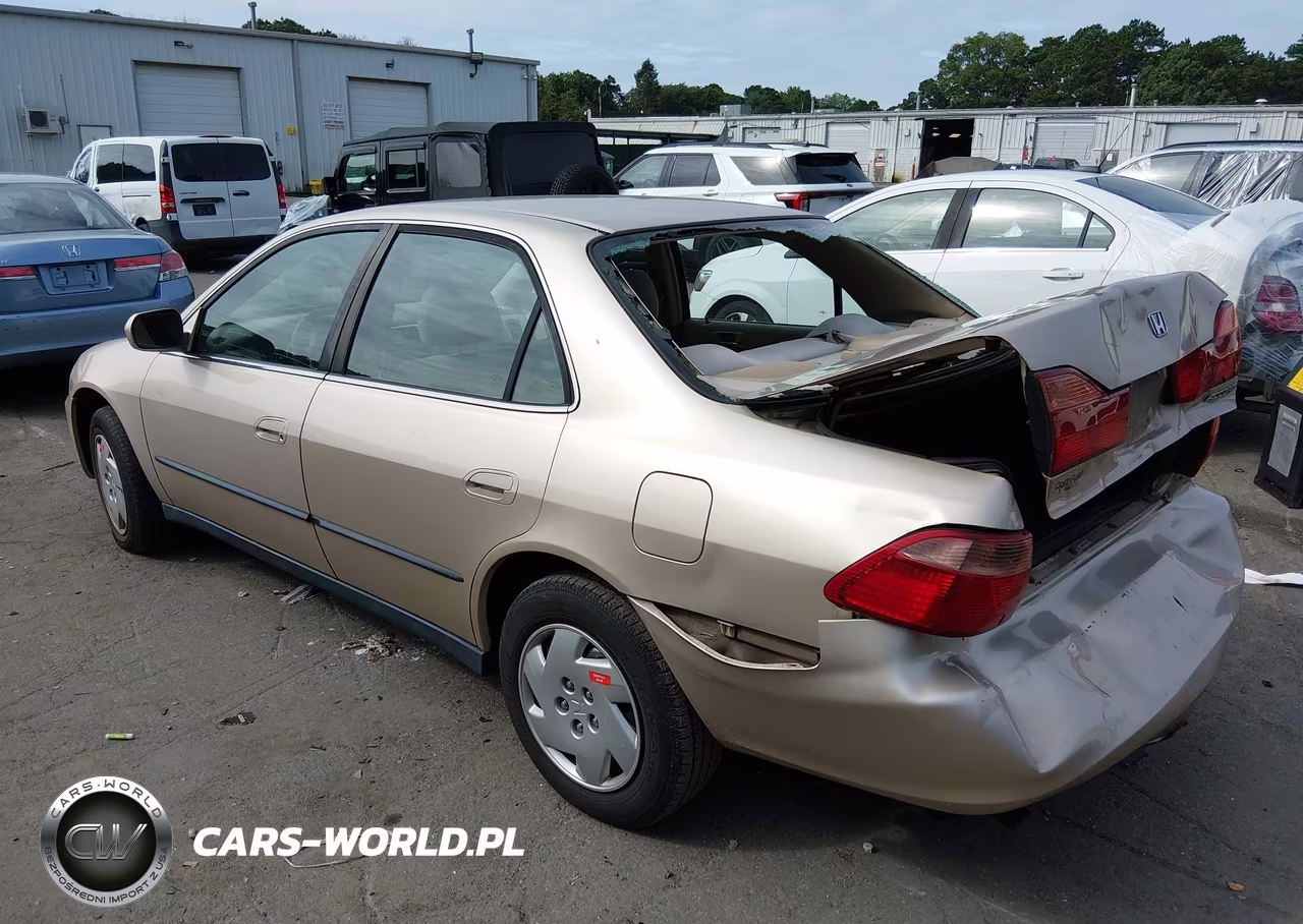2000 Honda Accord 3.0 Lx VIN:1HGCG1649YA025088 - 3