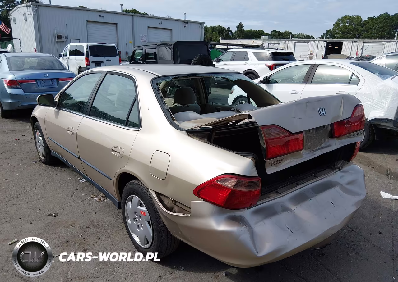 2000 Honda Accord 3.0 Lx VIN:1HGCG1649YA025088 - 6