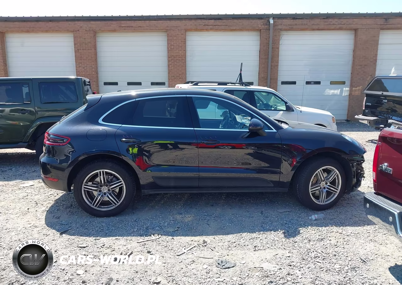 2016 Porsche Macan S VIN:WP1AB2A56GLB43918 - 14