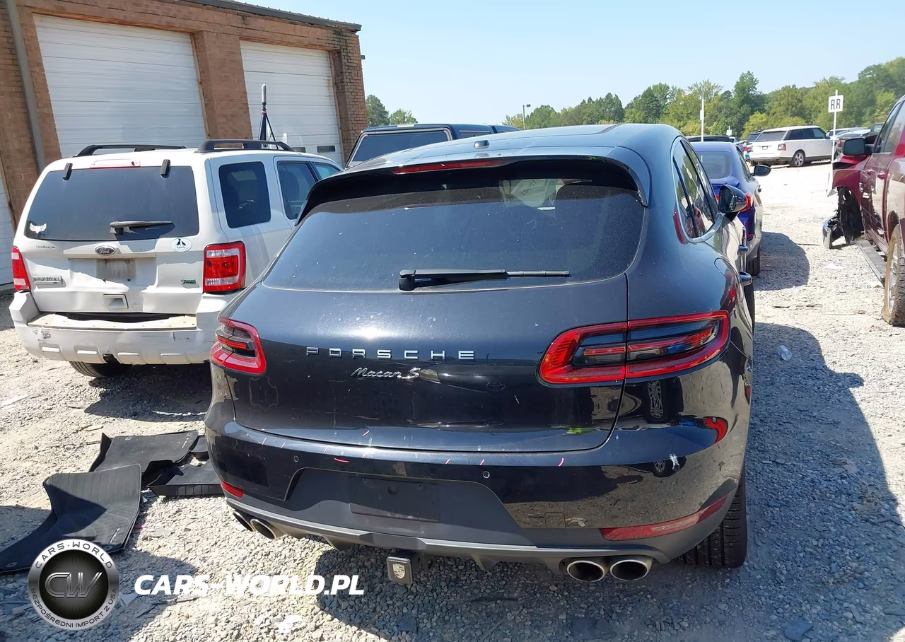 2016 Porsche Macan S VIN:WP1AB2A56GLB43918 - 17