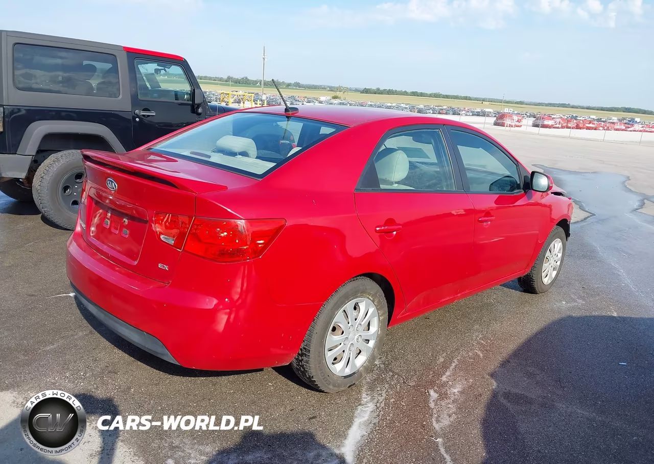 2013 Kia Forte Ex VIN:KNAFU4A28D5688096 - 4