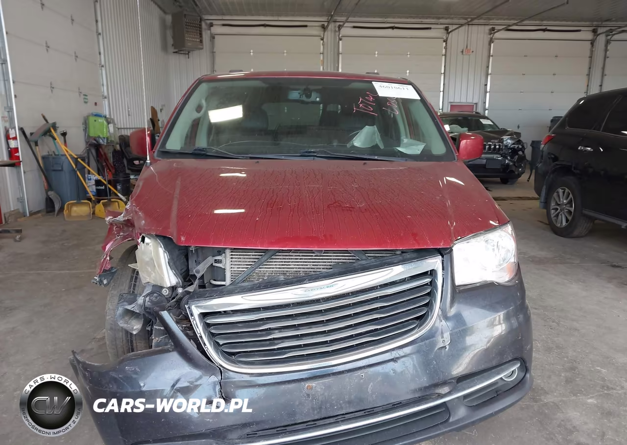 2016 Chrysler Town & Country Touring VIN:2C4RC1BG0GR156473 - 12