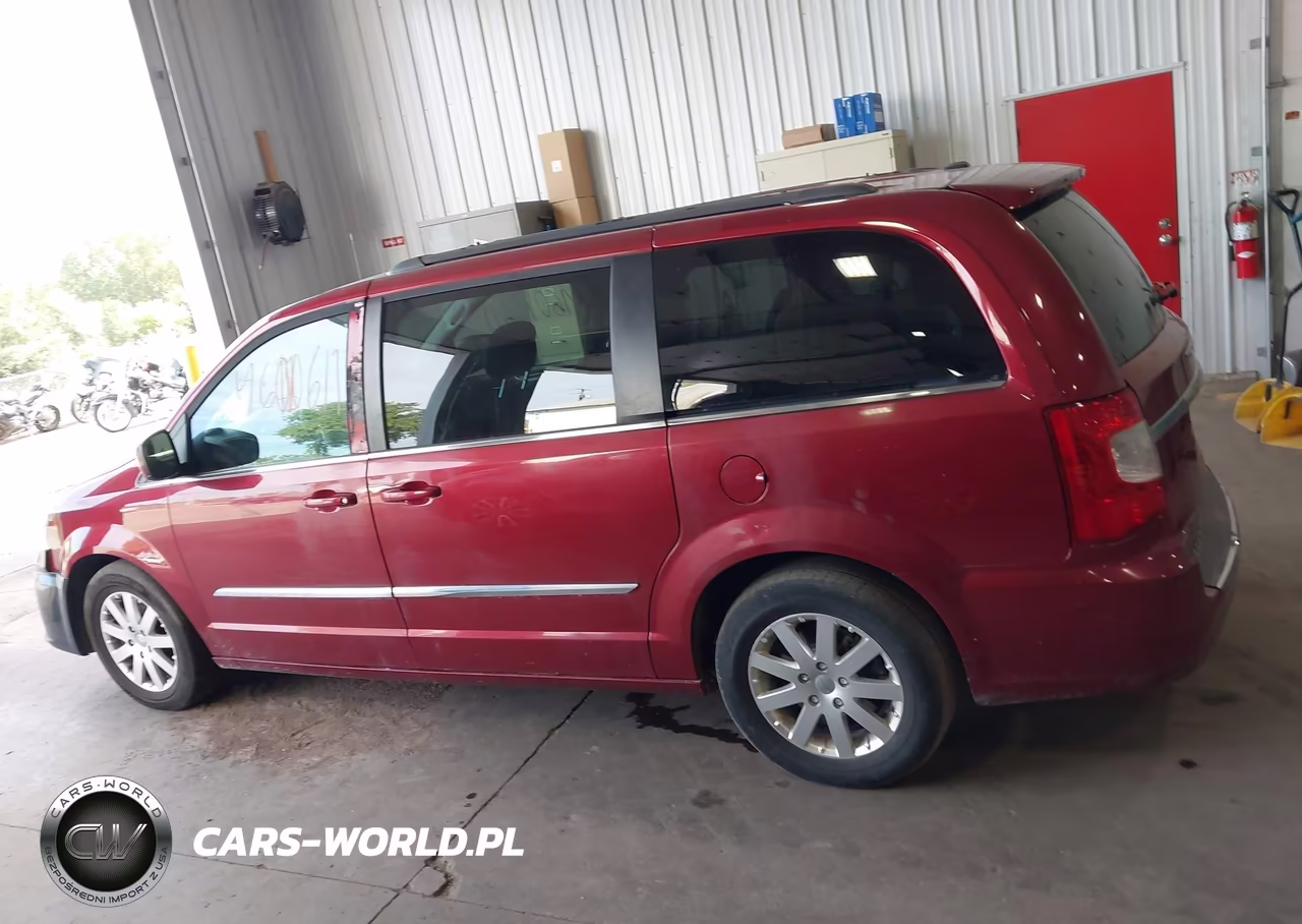 2016 Chrysler Town & Country Touring VIN:2C4RC1BG0GR156473 - 14