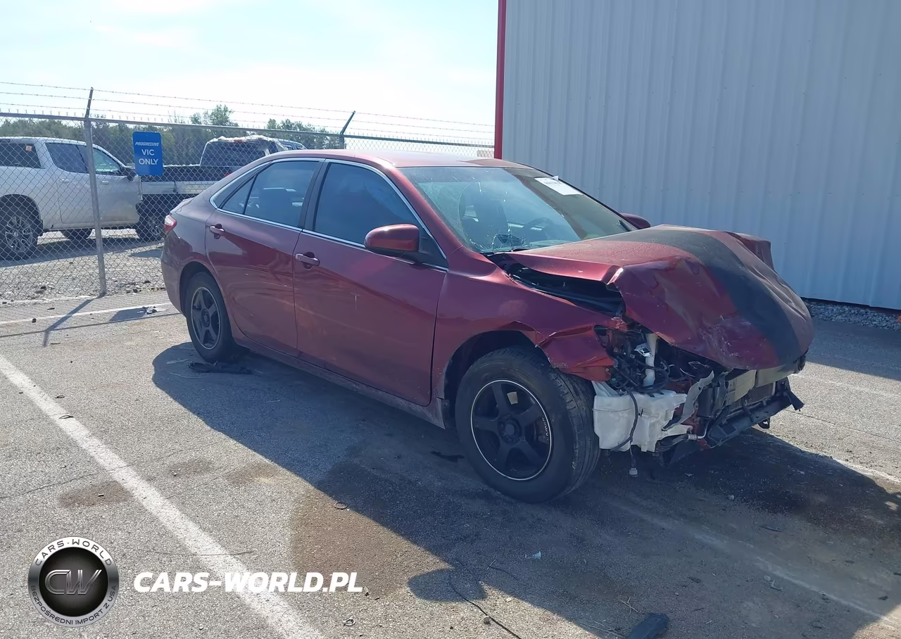 2016 Toyota Camry Se – zdjęcie 1 z 17