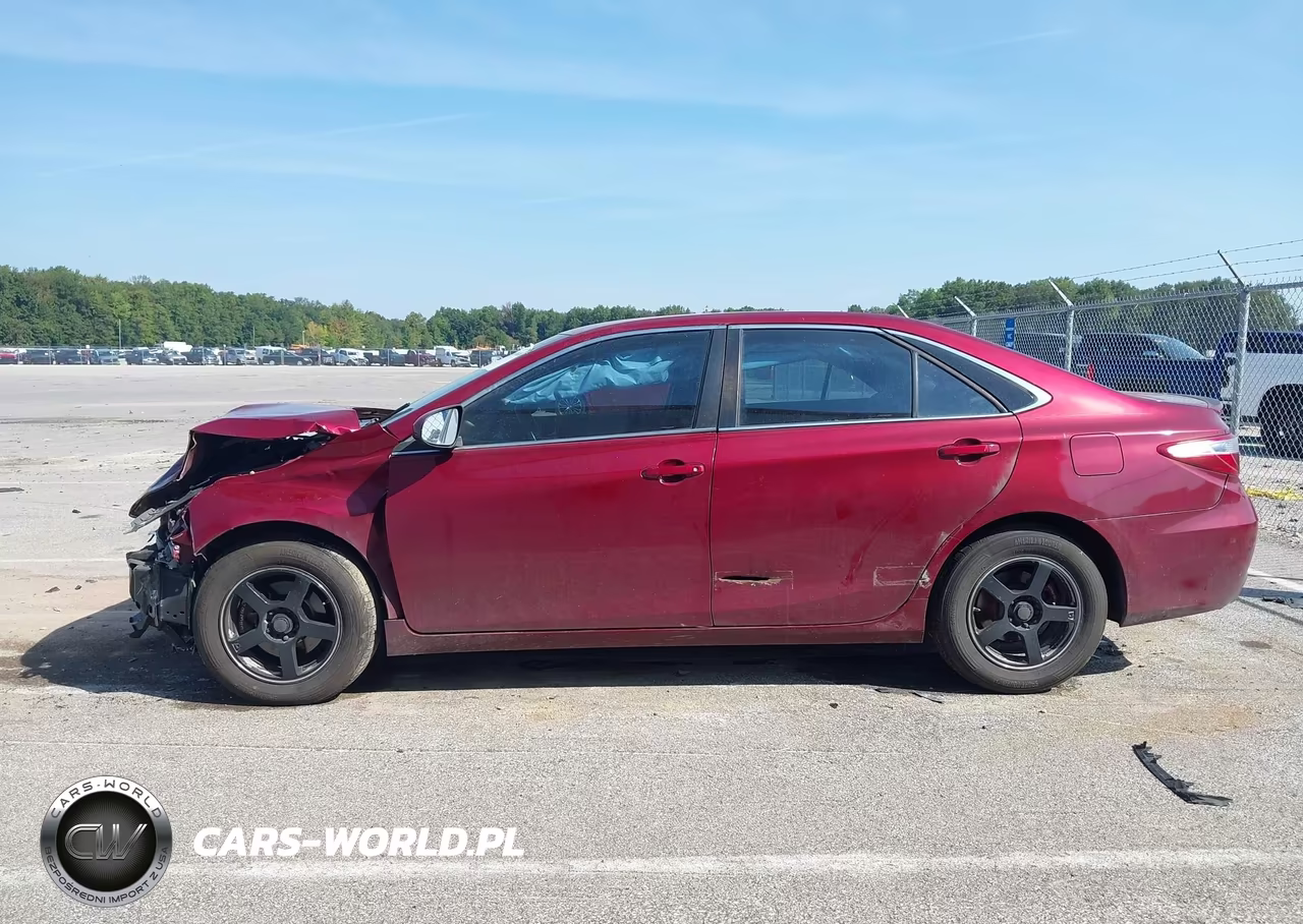 2016 Toyota Camry Se VIN:4T1BF1FK3GU520679 - 15