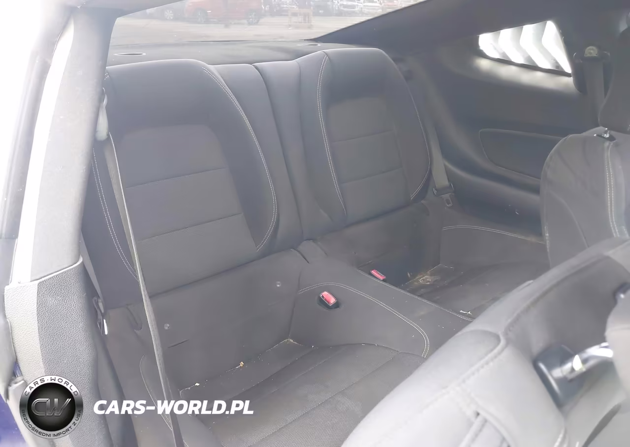 2015 Ford Mustang V6 VIN:1FA6P8AM5F5361005 - 8