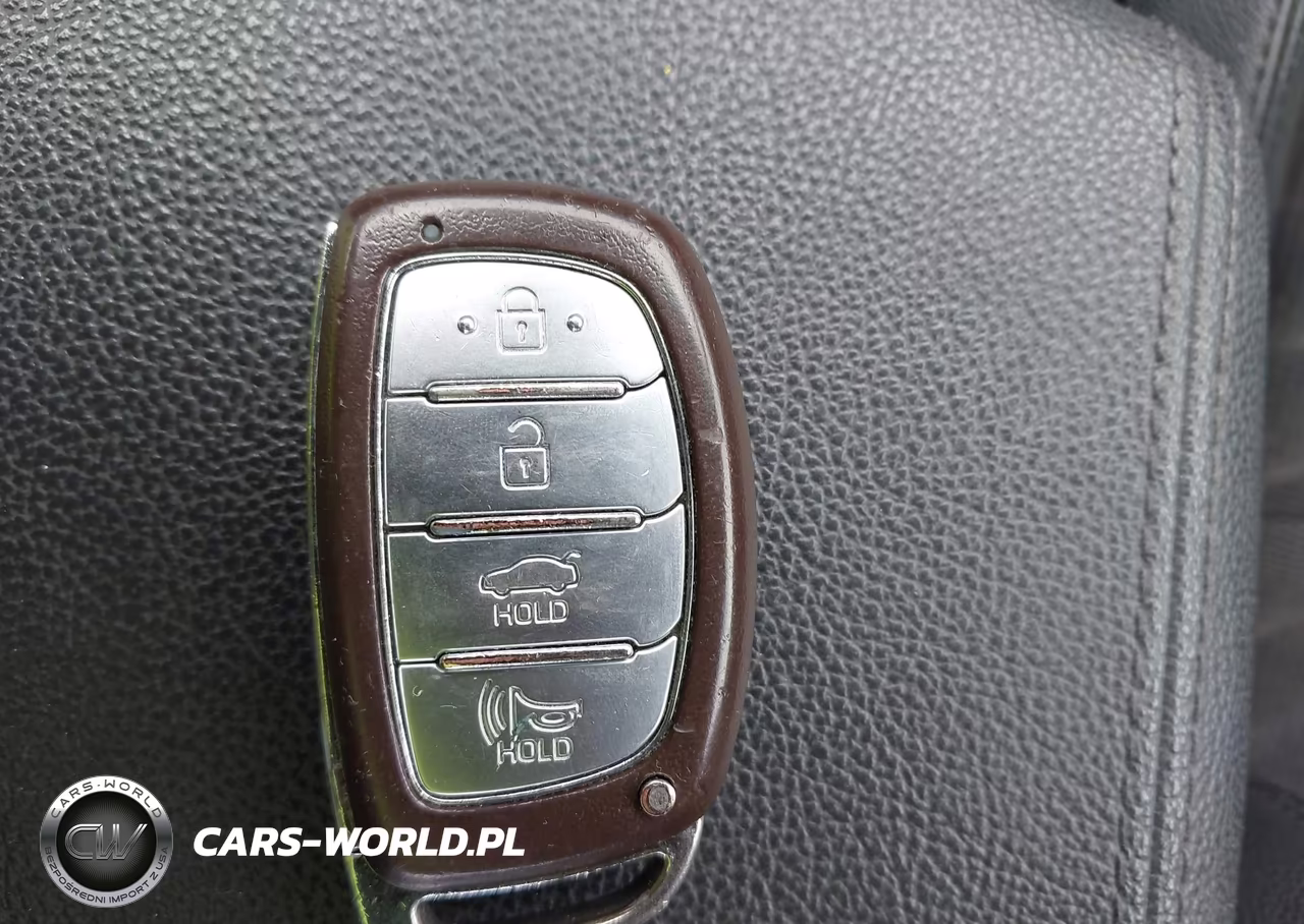 2018 Hyundai Sonata Sport+ VIN:5NPE34AF2JH709640 - 11