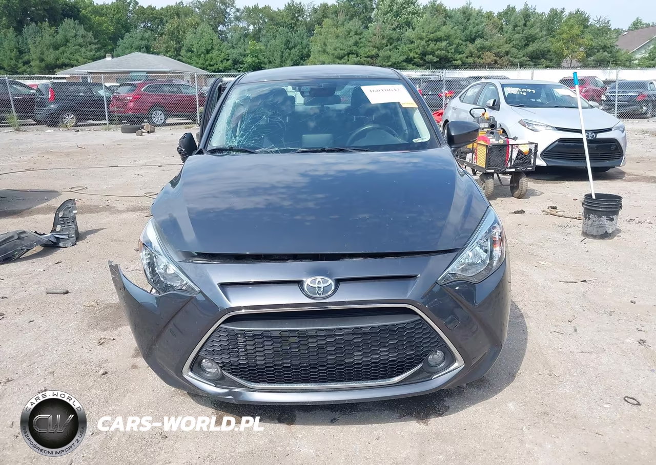 2019 Toyota Yaris Le VIN:3MYDLBYV4KY526288 - 12