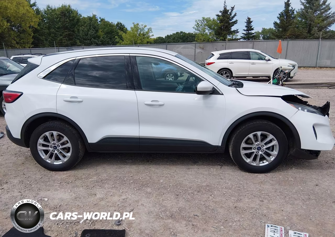 2020 Ford Escape Se VIN:1FMCU9G69LUA99877 - 14