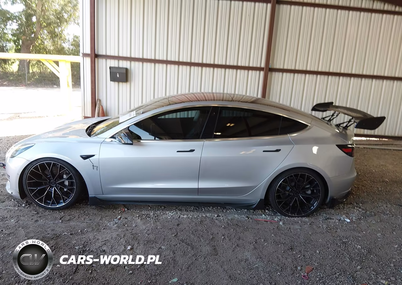 2018 Tesla Model 3 Long Range-Mid Range VIN:5YJ3E1EA9JF016576 - 13