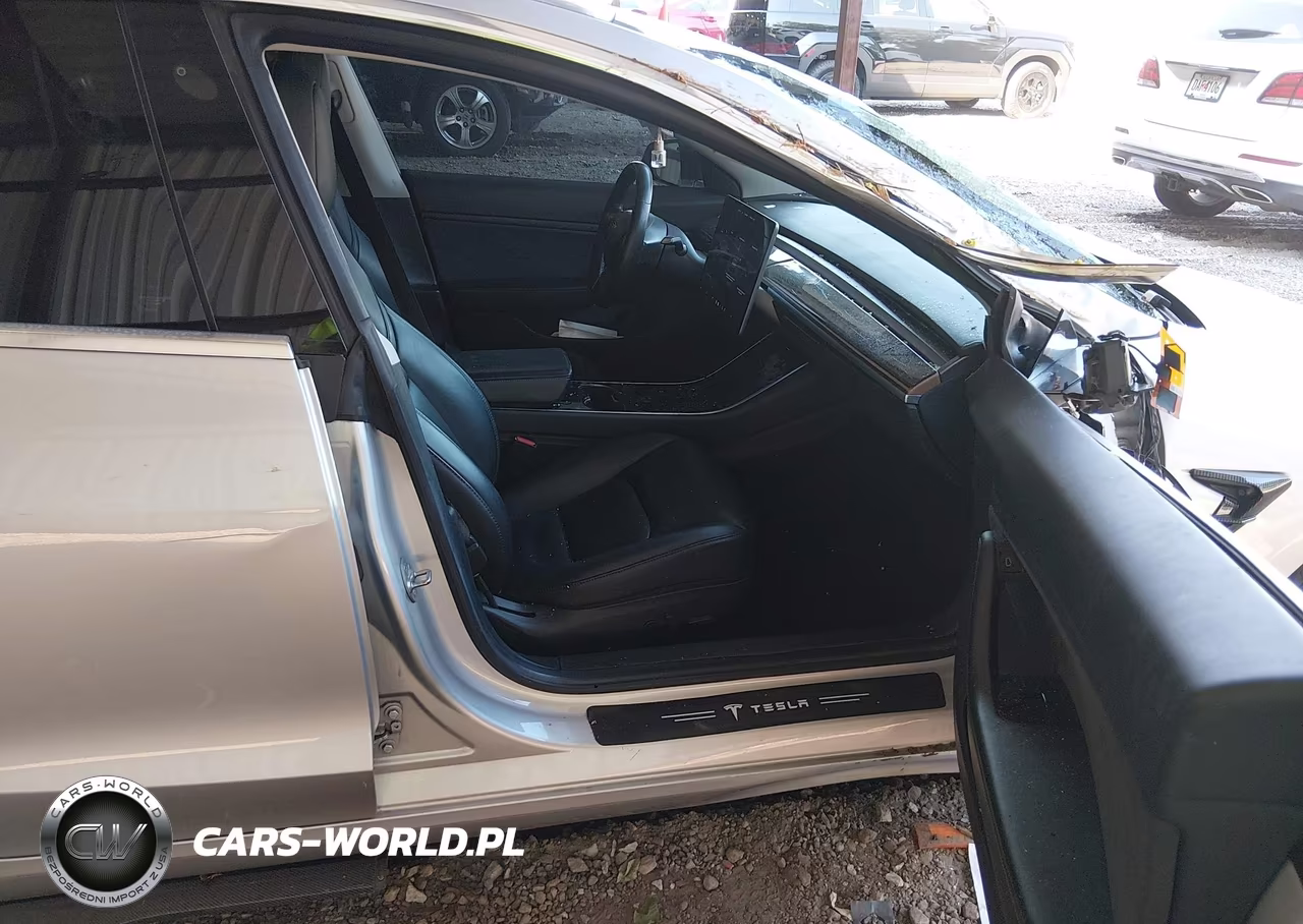 2018 Tesla Model 3 Long Range-Mid Range VIN:5YJ3E1EA9JF016576 - 5