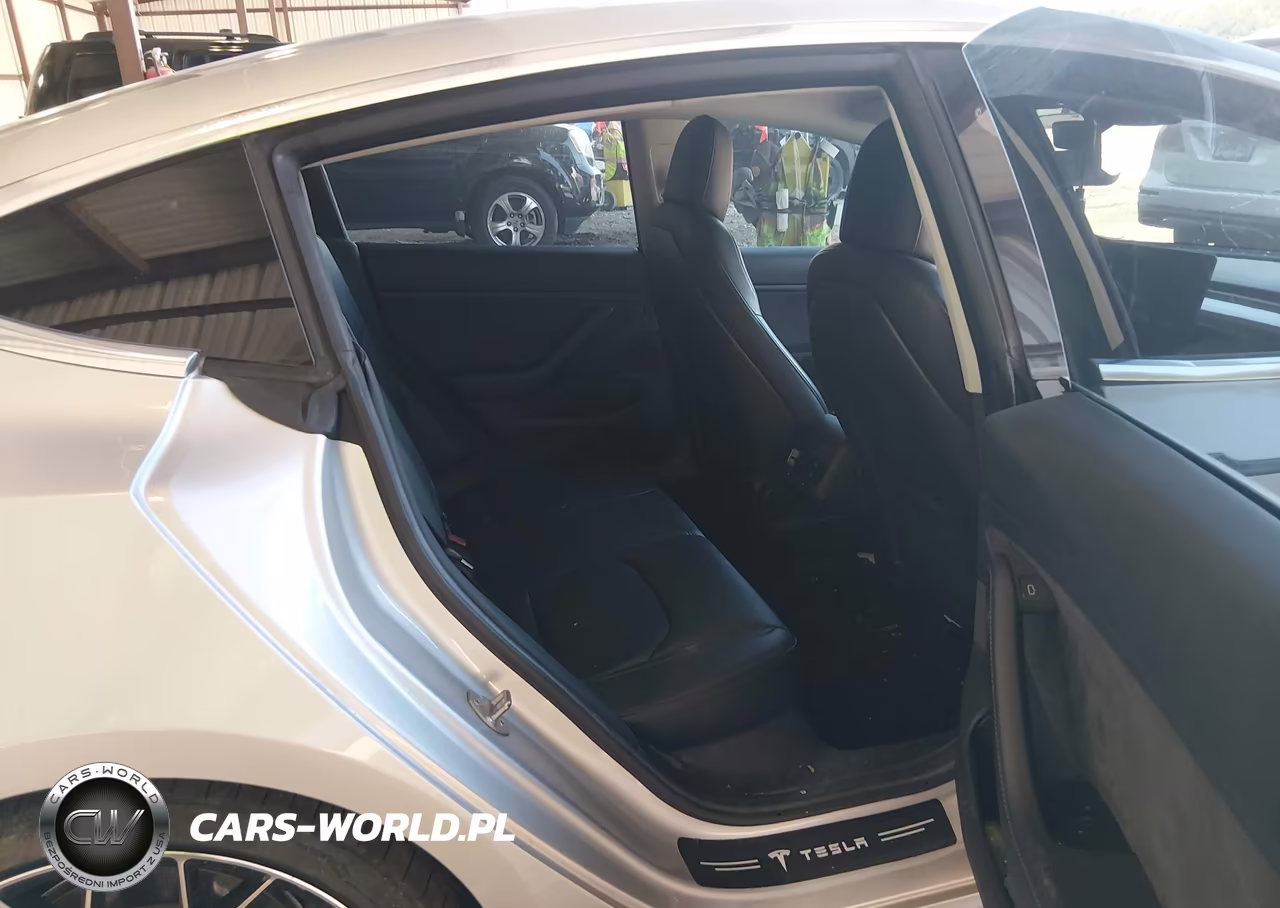 2018 Tesla Model 3 Long Range-Mid Range VIN:5YJ3E1EA9JF016576 - 8