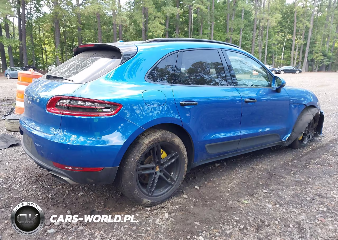 2018 Porsche Macan VIN:WP1AA2A5XJLB15789 - 4