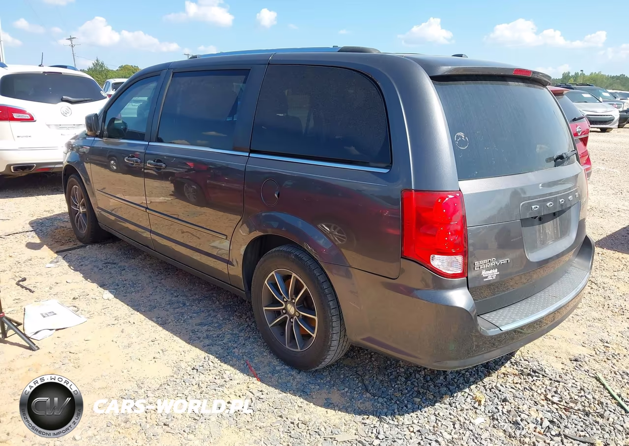 2017 Dodge Grand Caravan Sxt VIN:2C4RDGCG1HR581698 - 3