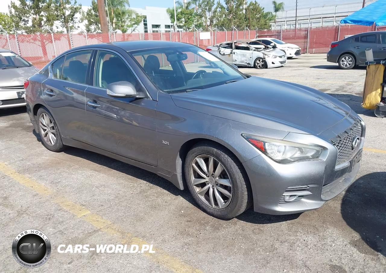 2016 Infiniti Q50 3.0T Premium – zdjęcie 1 z 17