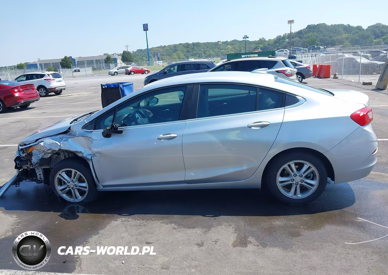 2017 Chevrolet Cruze Lt Auto VIN:1G1BE5SM2H7206021 - 14