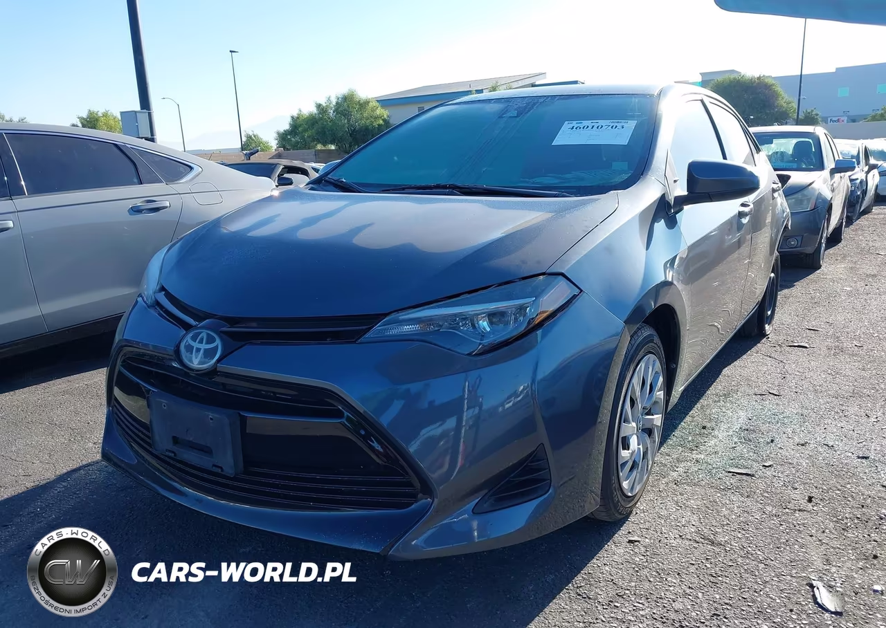 2018 Toyota Corolla Le VIN:2T1BURHE4JC119467 - 2