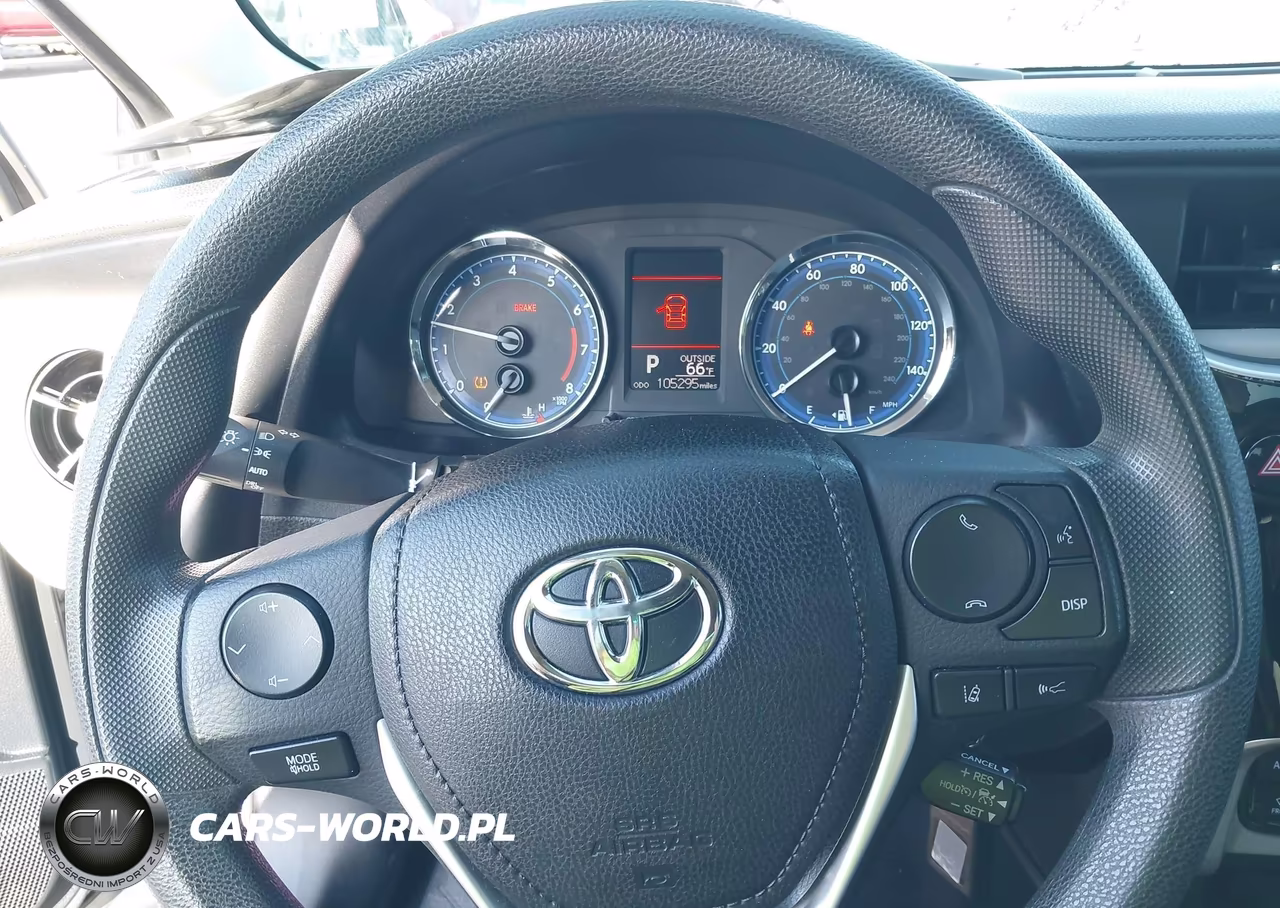 2018 Toyota Corolla Le VIN:2T1BURHE4JC119467 - 7