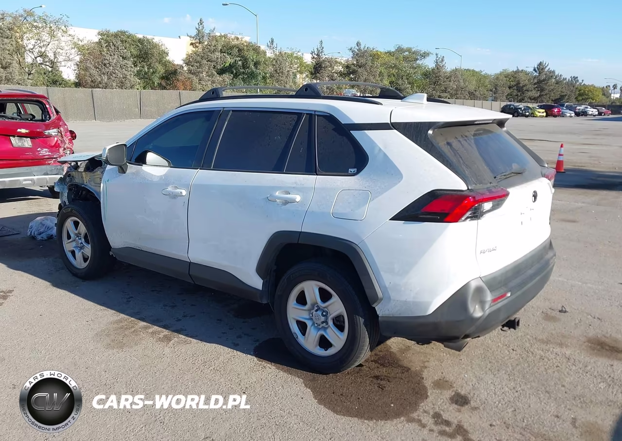 2019 Toyota Rav4 Le VIN:2T3G1RFV3KC007642 - 3