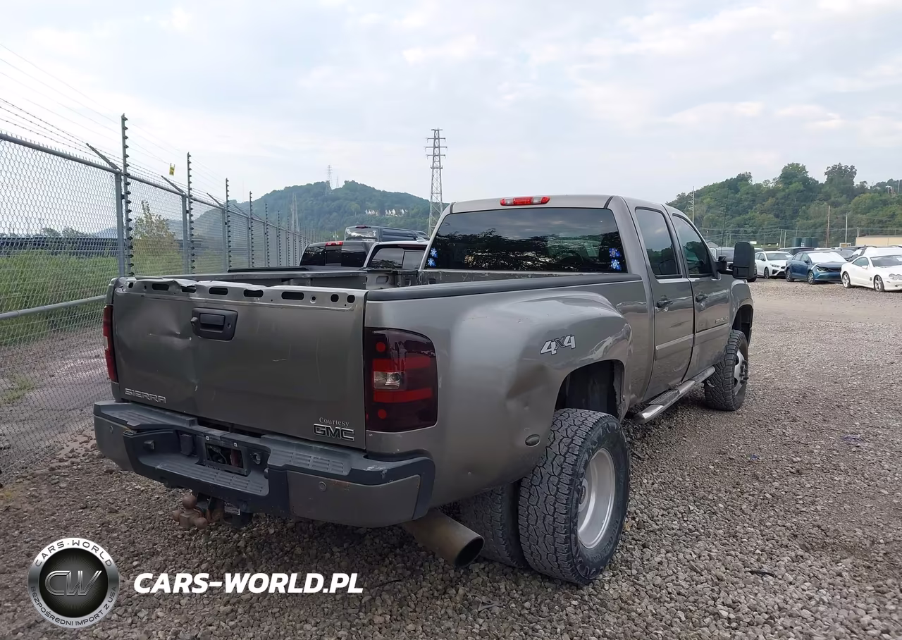 2012 GMC Sierra 3500Hd Denali VIN:1GT426C8XCF158847 - 4