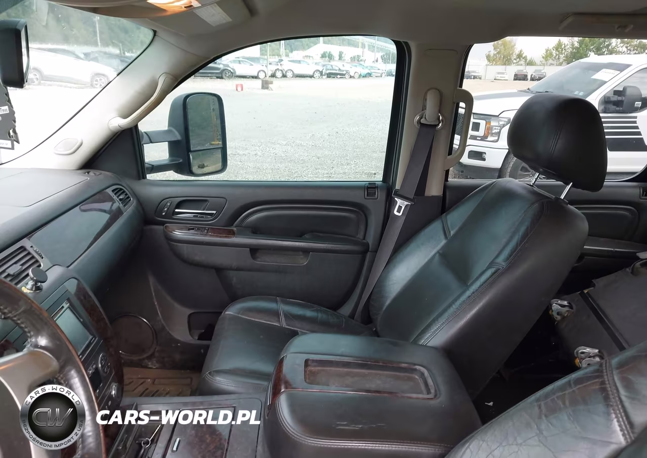 2012 GMC Sierra 3500Hd Denali VIN:1GT426C8XCF158847 - 5