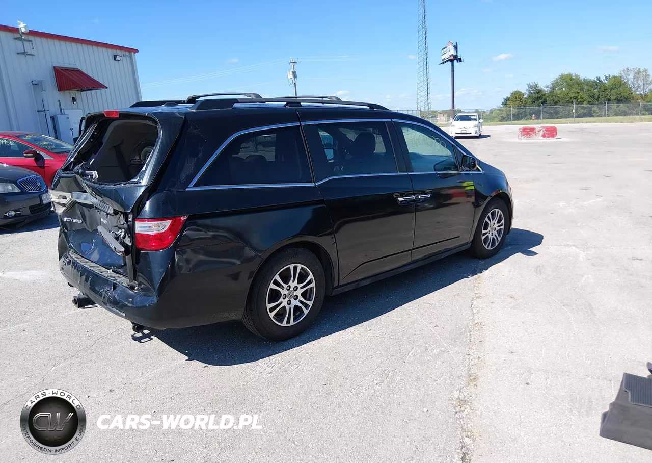 2013 Honda Odyssey Ex-L VIN:5FNRL5H69DB069958 - 4