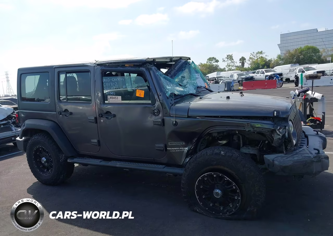 2018 Jeep Wrangler Jk Unlimited Sport 4X4 VIN:1C4BJWDG2JL895734 - 13