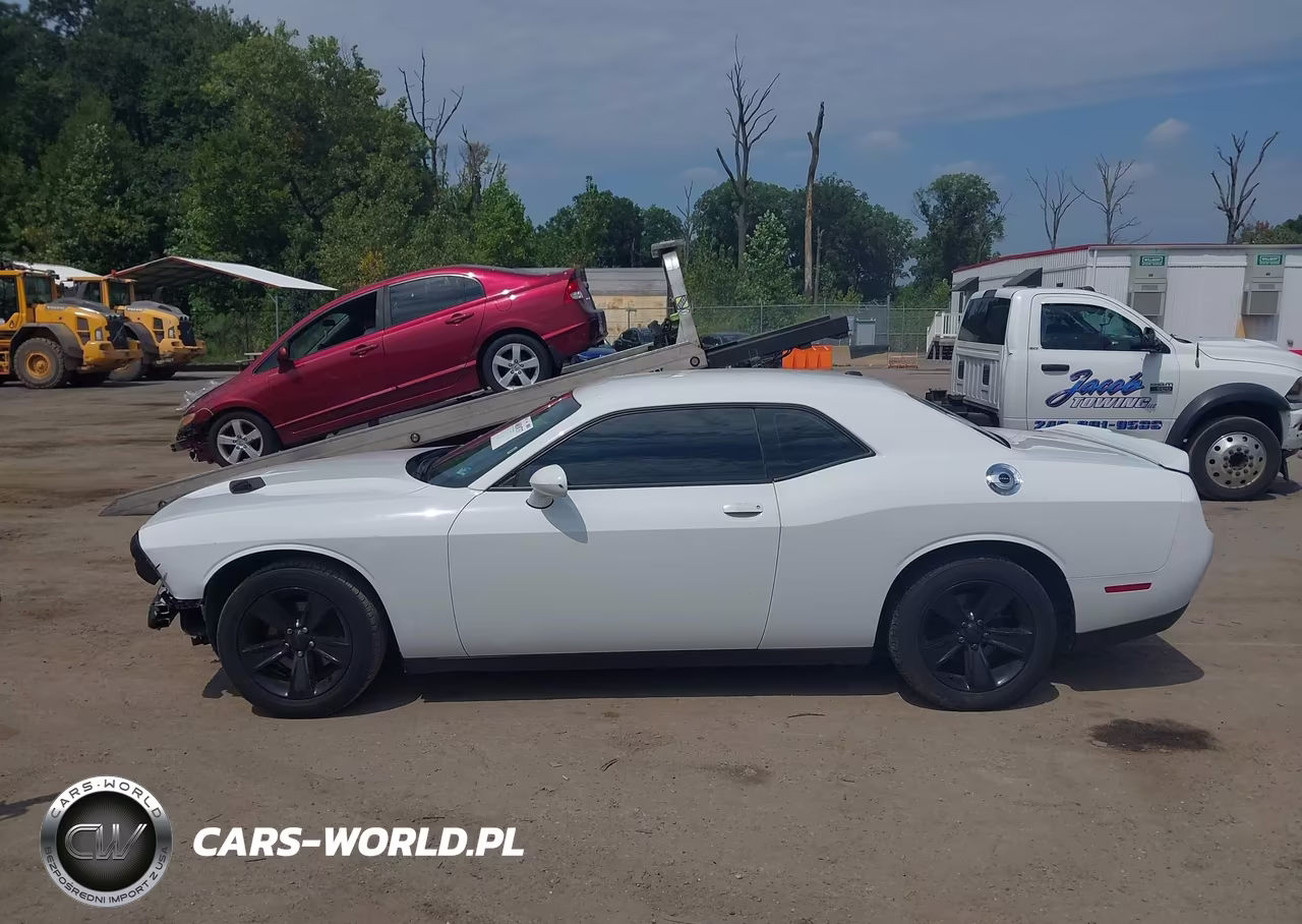 2019 Dodge Challenger Sxt VIN:2C3CDZAG3KH701748 - 14