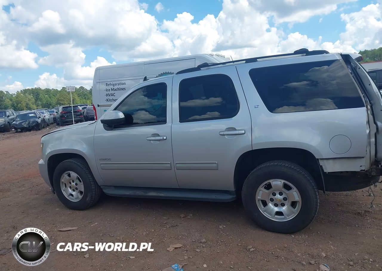 2014 Chevrolet Tahoe Lt VIN:1GNSCBE09ER248066 - 14